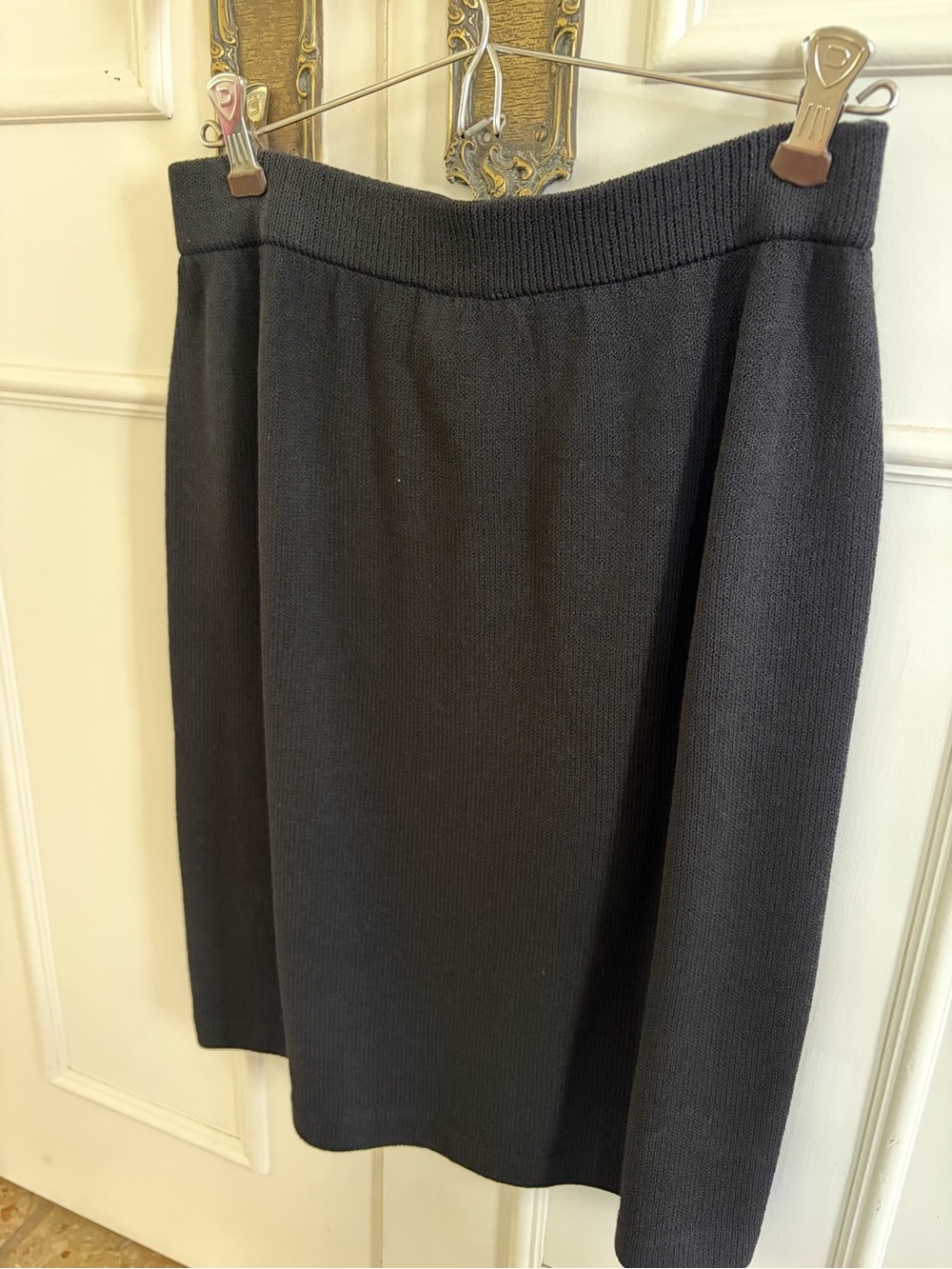 St. John Black Knit Pencil Skirt